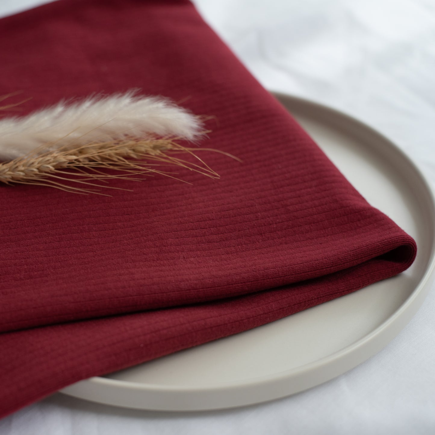 Ribbed Knit | Scarlet