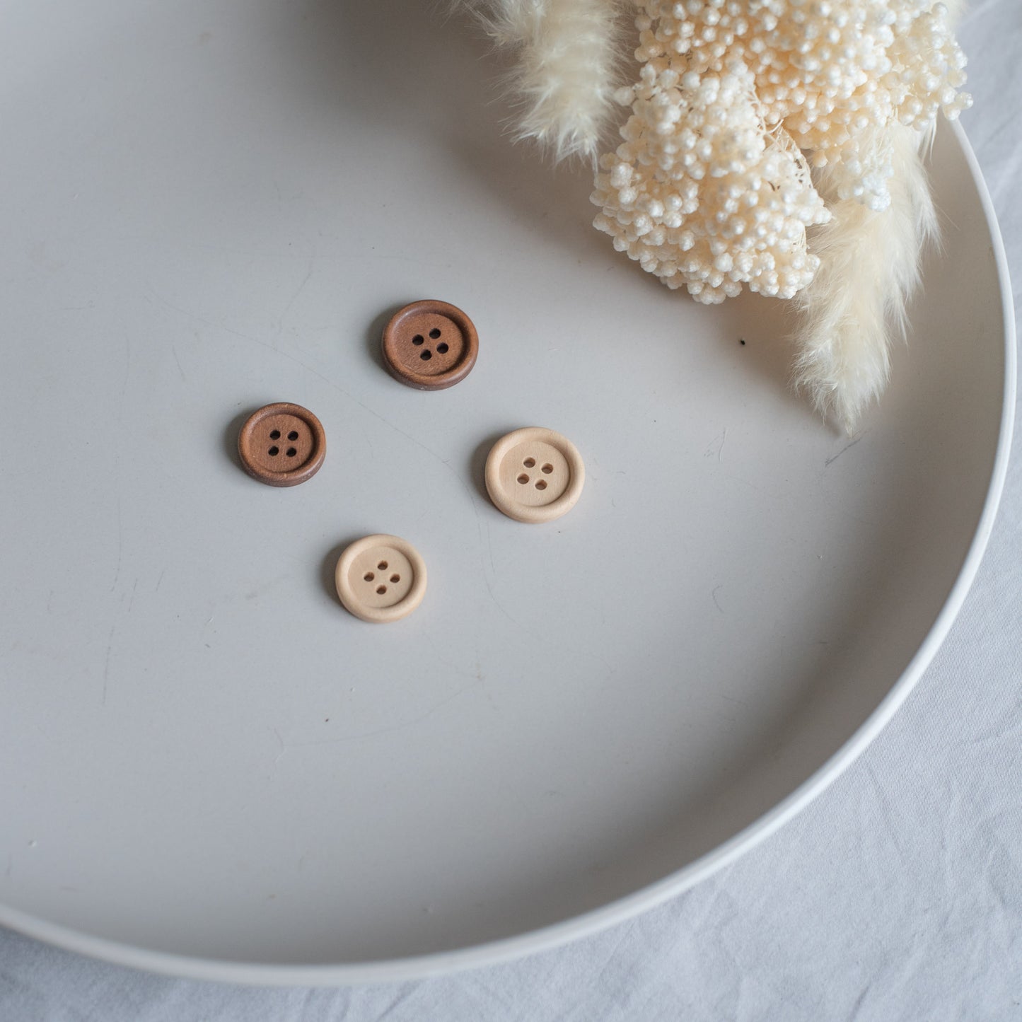 Wooden Buttons | Chocolate