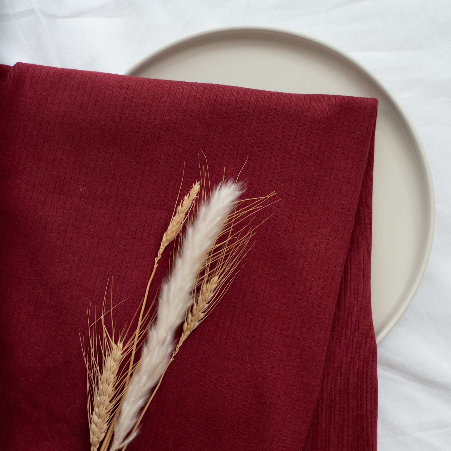 Ribbed Knit | Scarlet